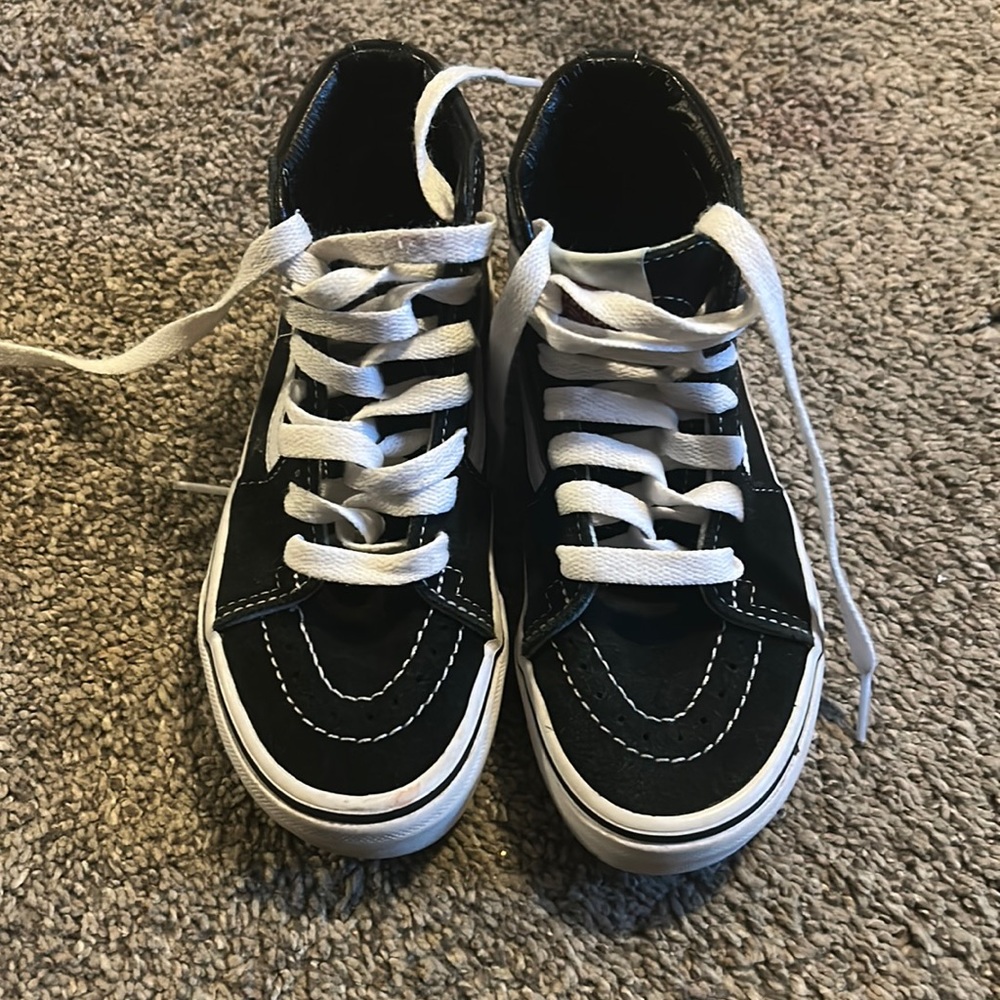 Kids 12.5 high top classic vans